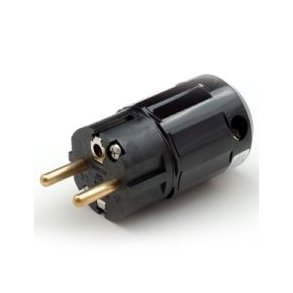 Oyaide P-029e Male Schuko Plug